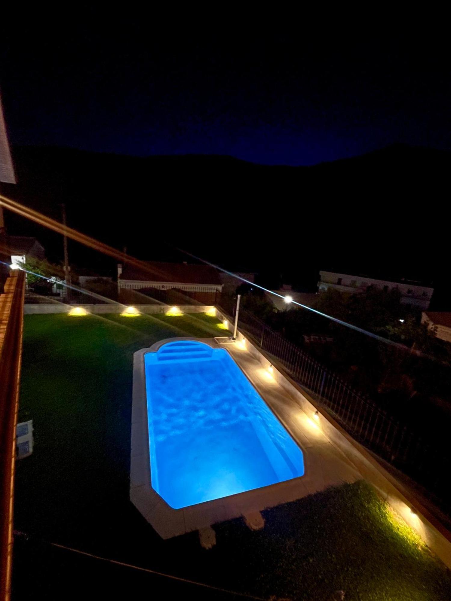El 42 Mijares Villa Екстериор снимка